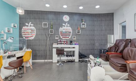 Bee Nails : Manucure à Clamart