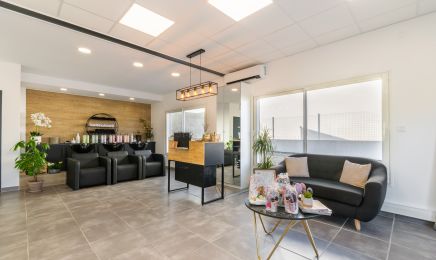 J&C Beauty : Coiffeur à Velaux