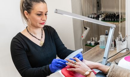 Bellissia : Manucure à Alès