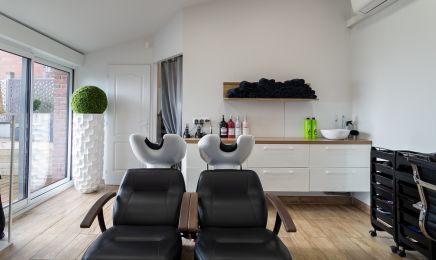Atypique : Coiffeur à Eecke