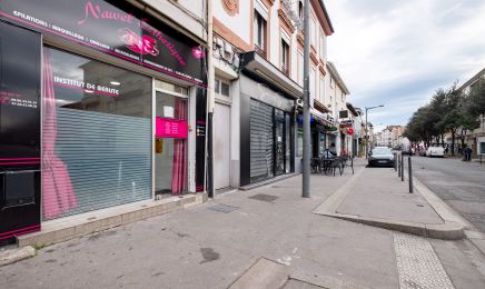 Nawel Esthetique : Institut de beauté à Saint-Fons