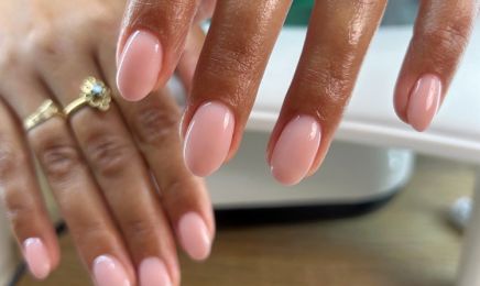 Bloom Beauty : Manucure à Mérignac