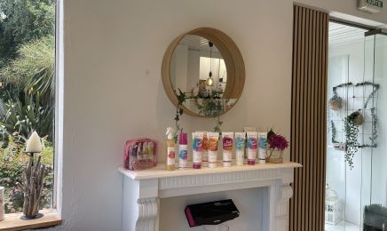 Un Monde Imagin'Hair : Coiffeur à Pont-l'Abbé
