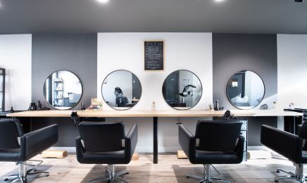 L'art de pl'hair : Barbier à Villeneuve-en-Retz
