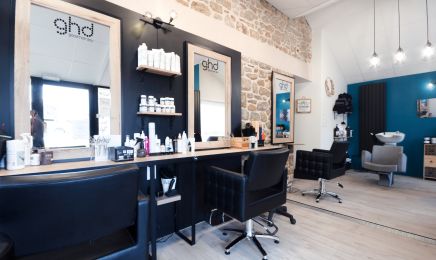 Le Salon de Mylène : Coiffeur à Plouvara