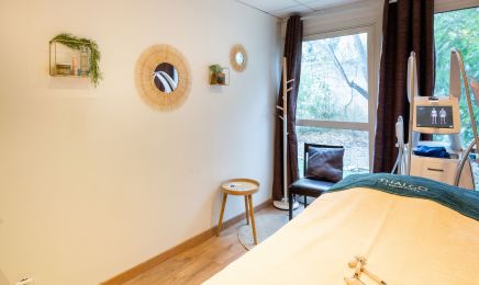 Adonia Institut  : Coiffeur à Sausset-les-Pins