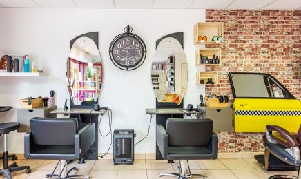 C And B : Coiffeur à Le Verger
