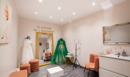 Dina Bcam & Au Royaume de l’Élégance : Manucure à Saint-Priest