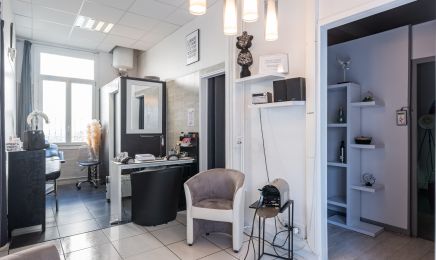 Esprit Beauté : Manucure à Le Havre