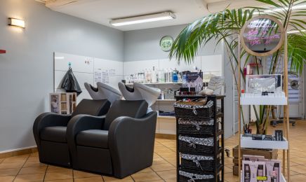 Le Salon  : Coiffeur à Bussière-Poitevine