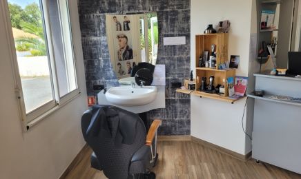 Ça Décoiffe : Barbier à Saint-Urbain