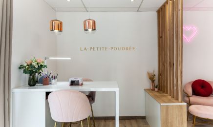 La Petite Poudrée : Manucure à Annecy
