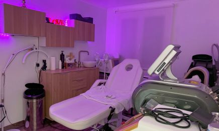 Marcia Nails : Institut de beauté à Sadirac