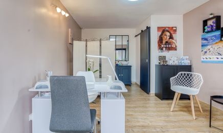 Beauté de l’ongle : Manucure à Champagné