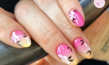 La vie en rose chez Julie Coiffure : Coiffeur à Carnoules