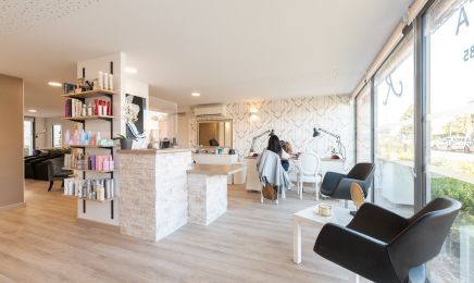 Renata Jane  : Coiffeur à Pérols