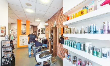 M Instant Coiffure : Manucure à Saint Romain en Gal