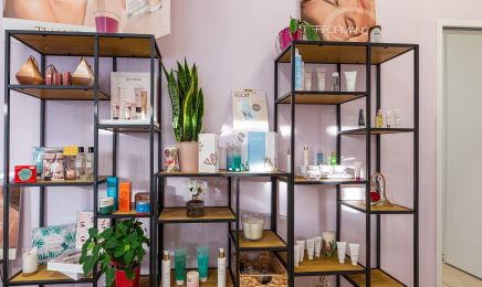 Institut Esprit Beauté  : Manucure à Gémozac