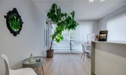 Belinda Nails : Institut de beauté à Éguilles