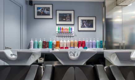 V3.0Coiffeur Coloriste : Coiffeur à Vannes