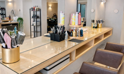 Madame K : Coiffeur à Crémieu