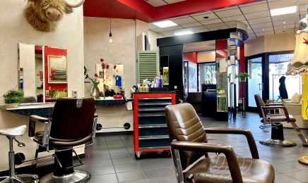 Hair By Hair: Kosmetikstudio in Waltrop