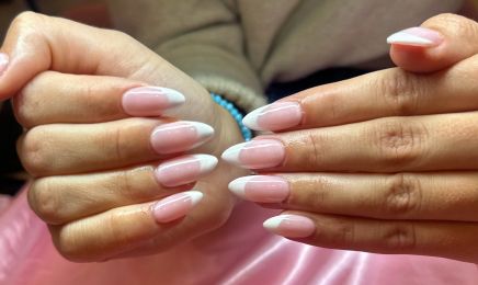 Arya Beauté : Manucure à Paris