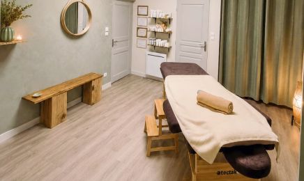 Aux Mains Divines : Institut de beauté à Samatan