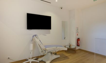 Le Faubourg UV : Institut de beauté à Moussy-le-Neuf