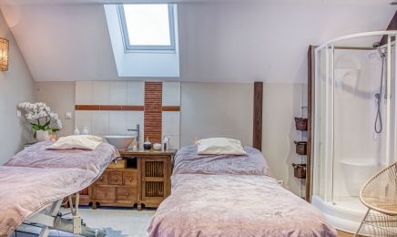 Alizé beauté bien être : Manucure à Les Pieux