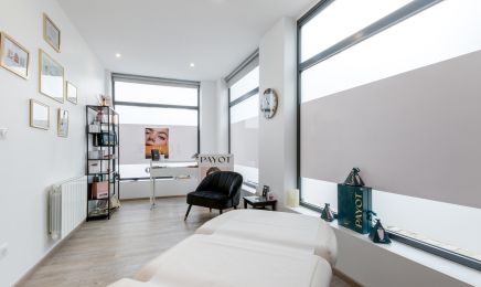 Juste Jolie : Coiffeur à Châlons-en-Champagne