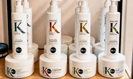 UM Beauty salon : Institut de beauté à La Louvière