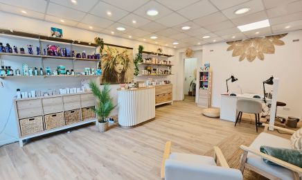 Vellyana Institut : Manucure à Villecresnes