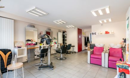 Ann’R  : Coiffeur à Marmagne