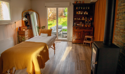 Le nid des hirondelles : Institut de beauté à Eteimbes