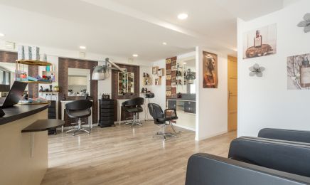 Les Ciseaux de Noëmie  : Coiffeur à Juvigny Val d'Andaine