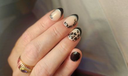 SisiNails - Prothesiste Ongulaire  : Institut de beauté à Combray