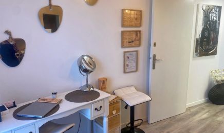 GlamVdermo Esthétique by Vanessa | Chez Coiffure Sabrina - Grasse : Institut de beauté à Grasse