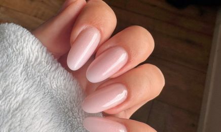 Manuella Nails : Institut de beauté à Trets