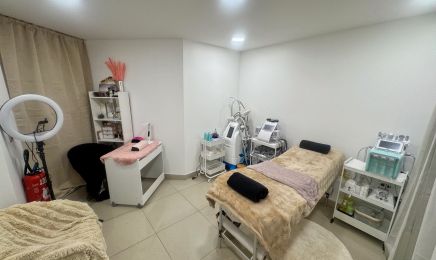 Victoria beauté latine : Coiffeur à Nanterre