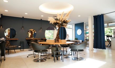 Reka Haas Friseure: Friseur in Ottobrunn
