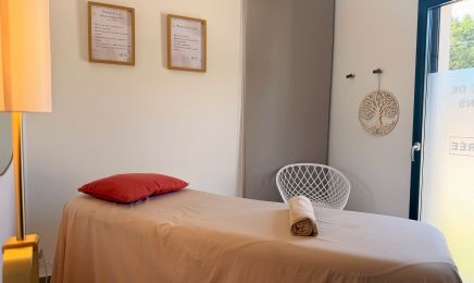 Coralie Ripert thérapeute (Kobido / Rituel Japonais) : Institut de beauté à La Motte-d'Aigues
