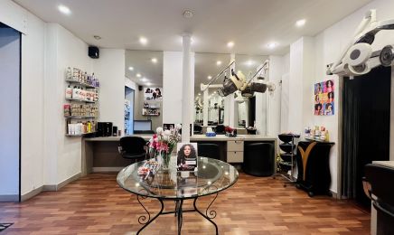 Mergeilla Coiffure : Institut de beauté à Paris