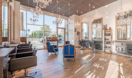 12ème Art  : Coiffeur à Bruz