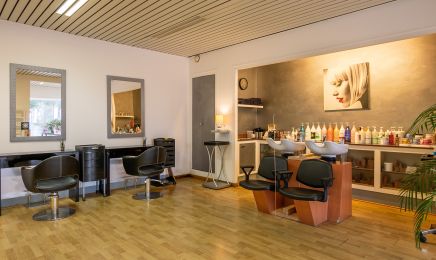 Rien qu'un Instant : Coiffeur à Plerguer