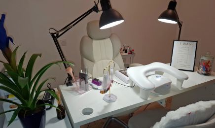 Lyly Beauty  : Manucure à Saint-Jean-Brévelay