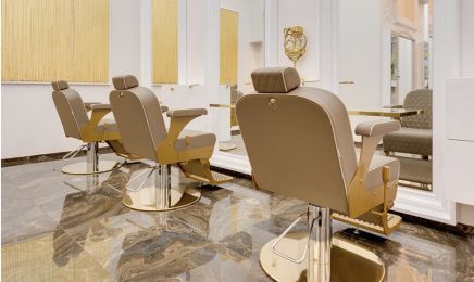 Charles Homme  : Coiffeur à Paris