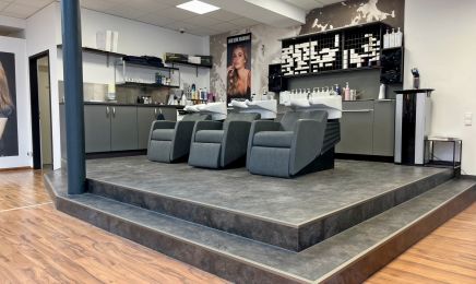 Haaratelier im Jahr100Bau: Friseur in Radolfzell am Bodensee