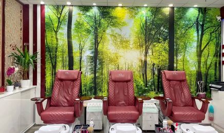 Munich Nails & Spa im ZOB München: Kosmetikstudio in München