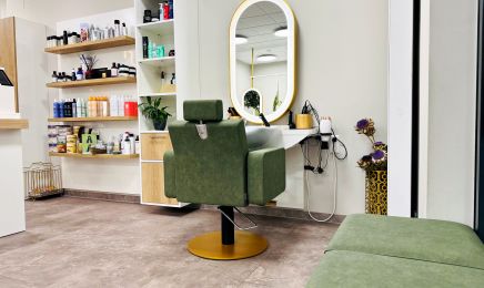 Hairstylist Mehtap: Kosmetikstudio in Göppingen